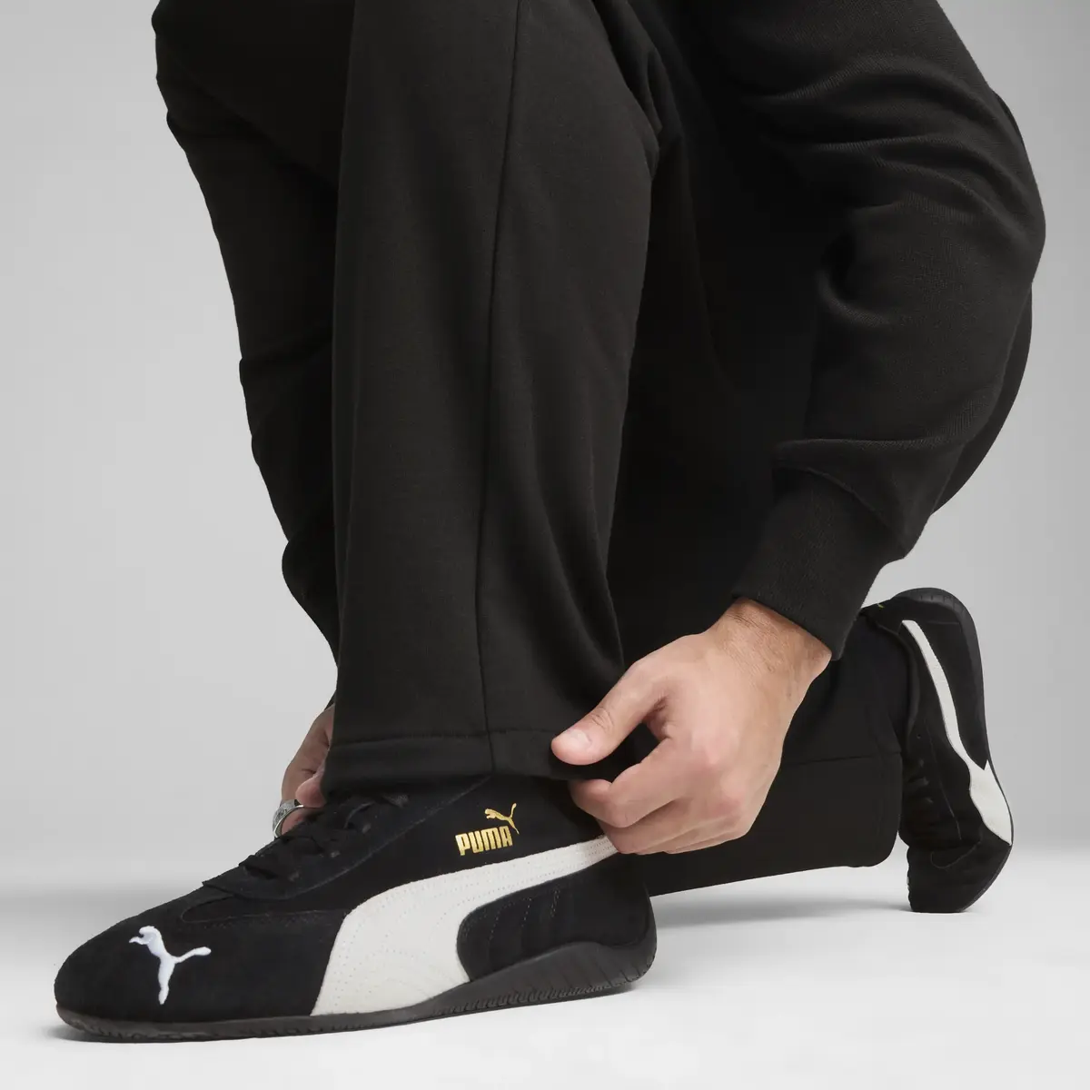 Puma WARDROBE ESS Relaxed Sweatpants Siyah Erkek Eşofman Alt