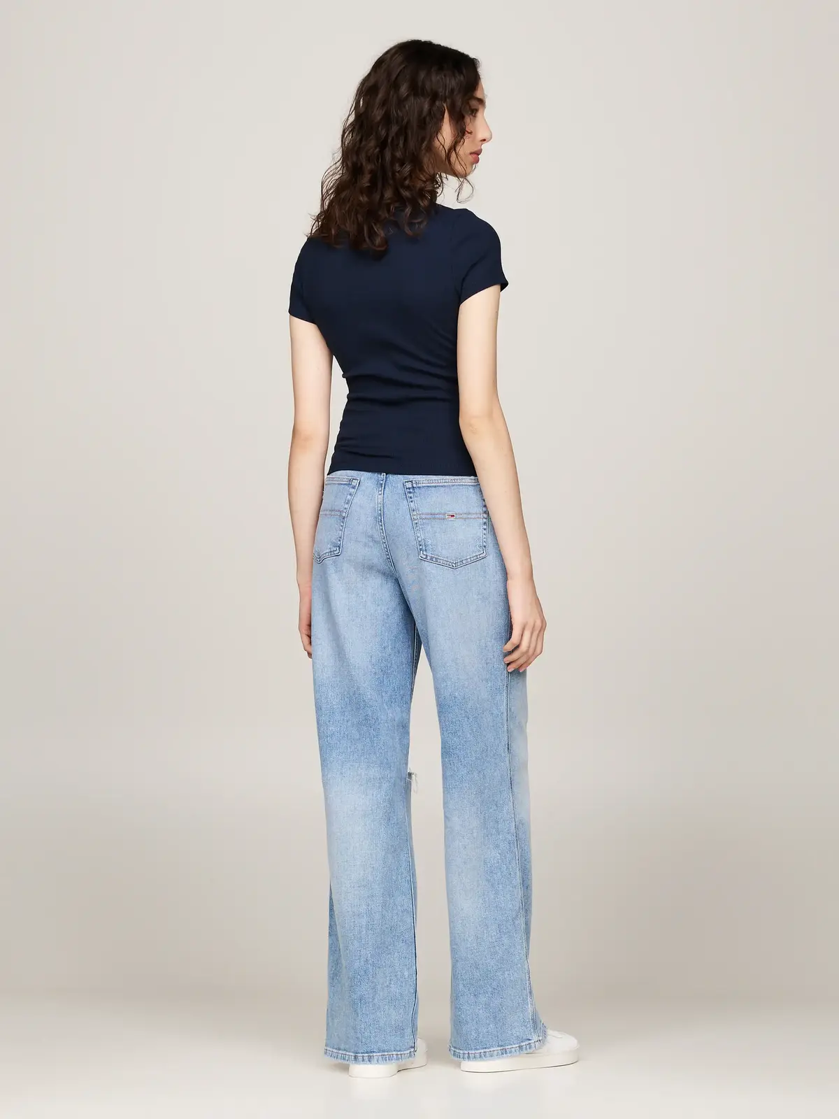 Tommy Hilfiger TJW SLIM BADGE RIB T, C1G Lacivert Kadın T-Shirt & Polo