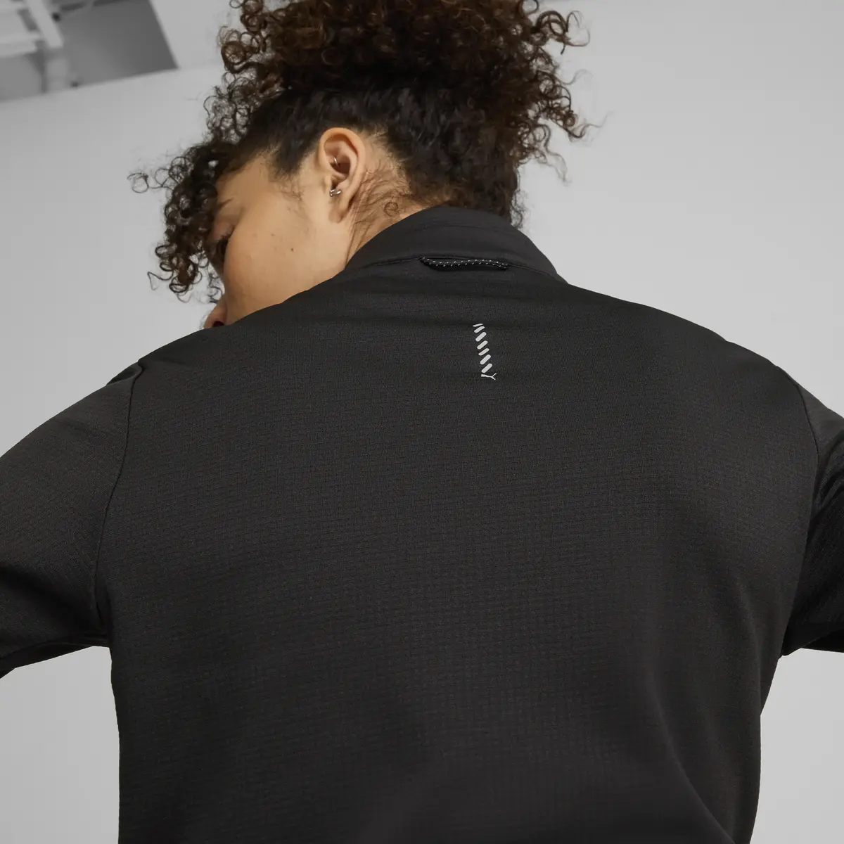 Puma RUN GRID FLEECE 1/2 ZIP Siyah Kadın Fermuarlı Üst