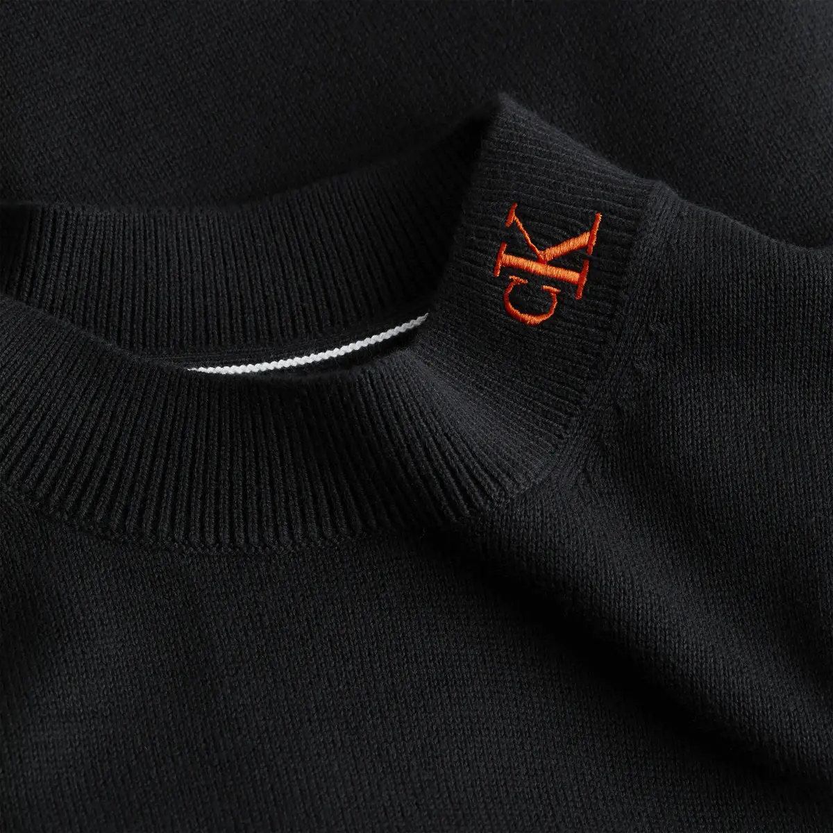 Calvin Klein INSTITUTIONAL LOGO S Erkek Siyah Kazak