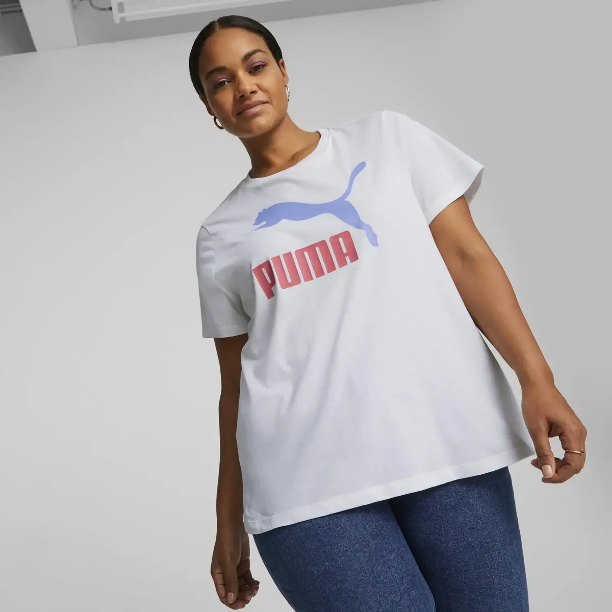 Puma Classics Logo Tee Beyaz Kadın T-Shirt