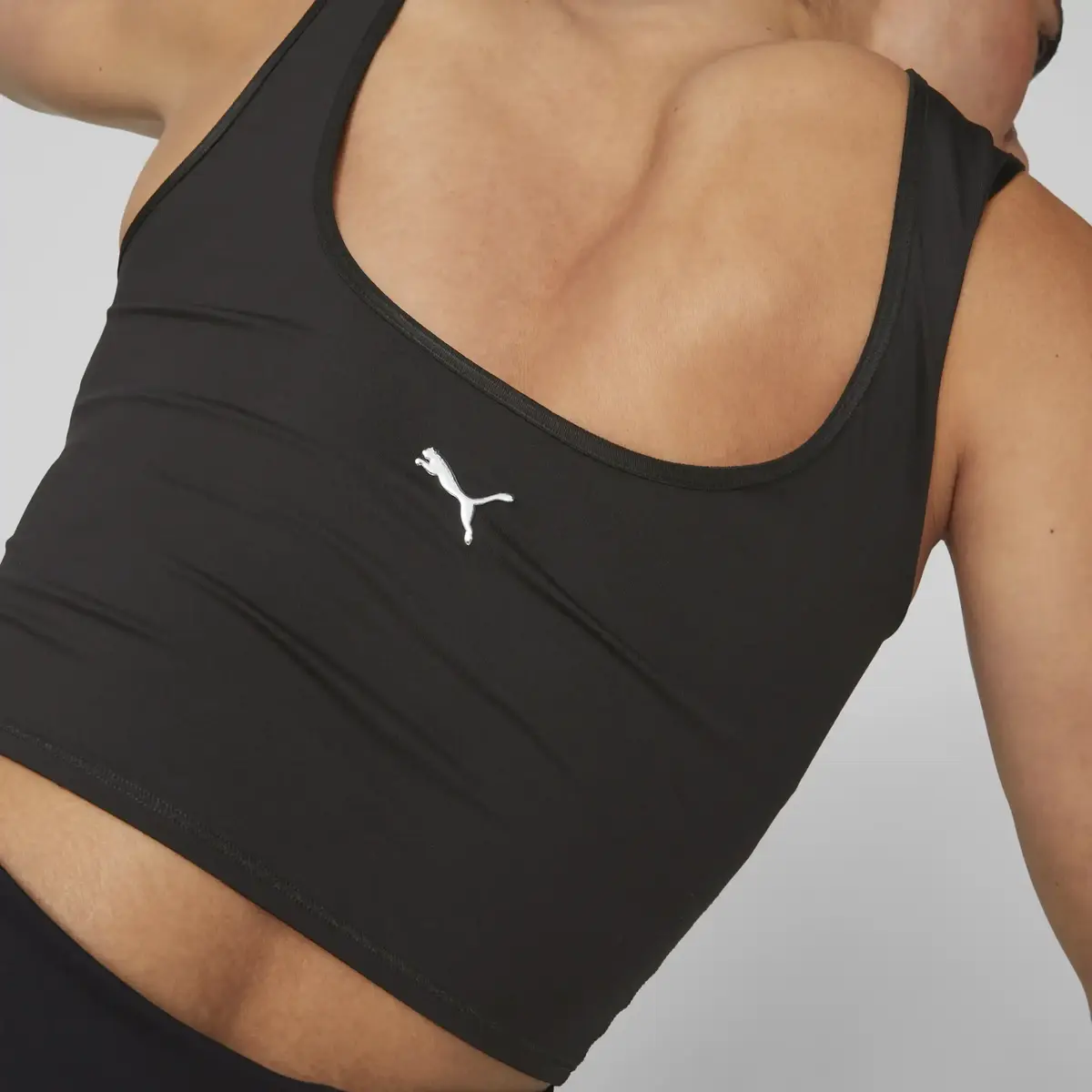 Puma EVERSCULPT BUILT IN TANK Siyah Kadın T-Shirt & Polo