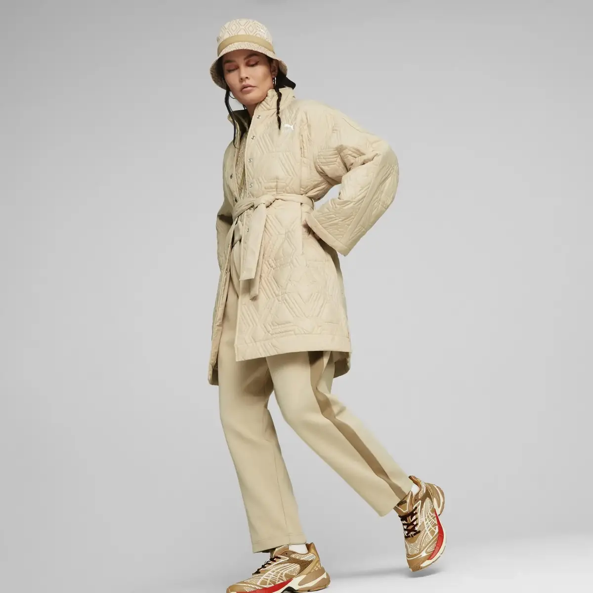 PUMA LUXE SPORT T7 AOP Robe Coat Bej Kadın Mont