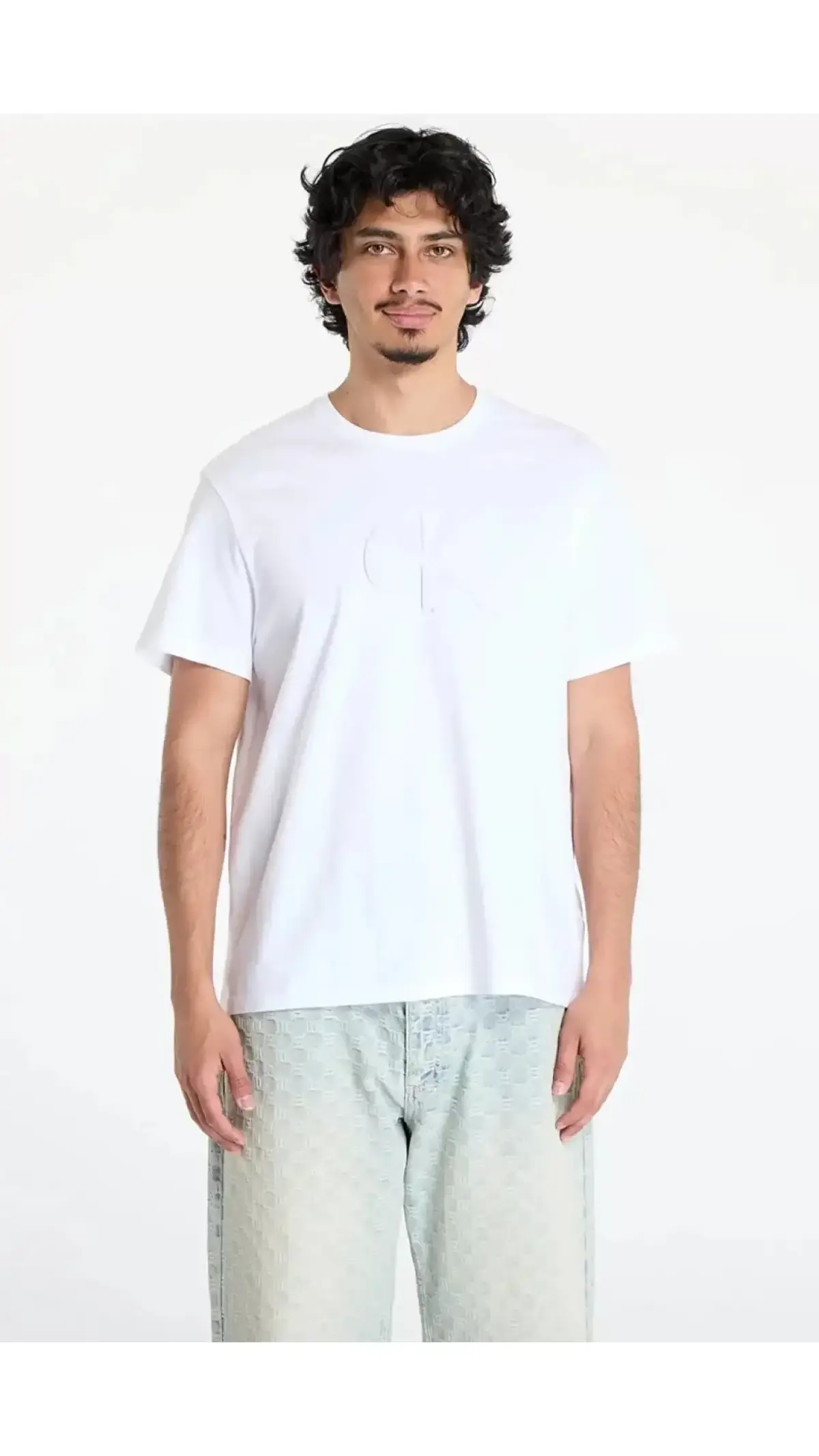 Calvin Klein SS 20s CK DEBOSS MONO GRAPHIC TE Beyaz Erkek Tişört