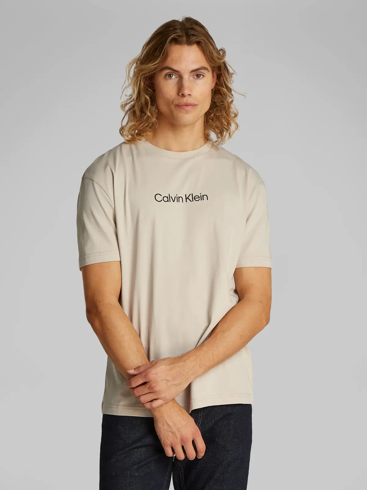 Calvin Klein HERO LOGO COMFORT Bej Erkek Tişört