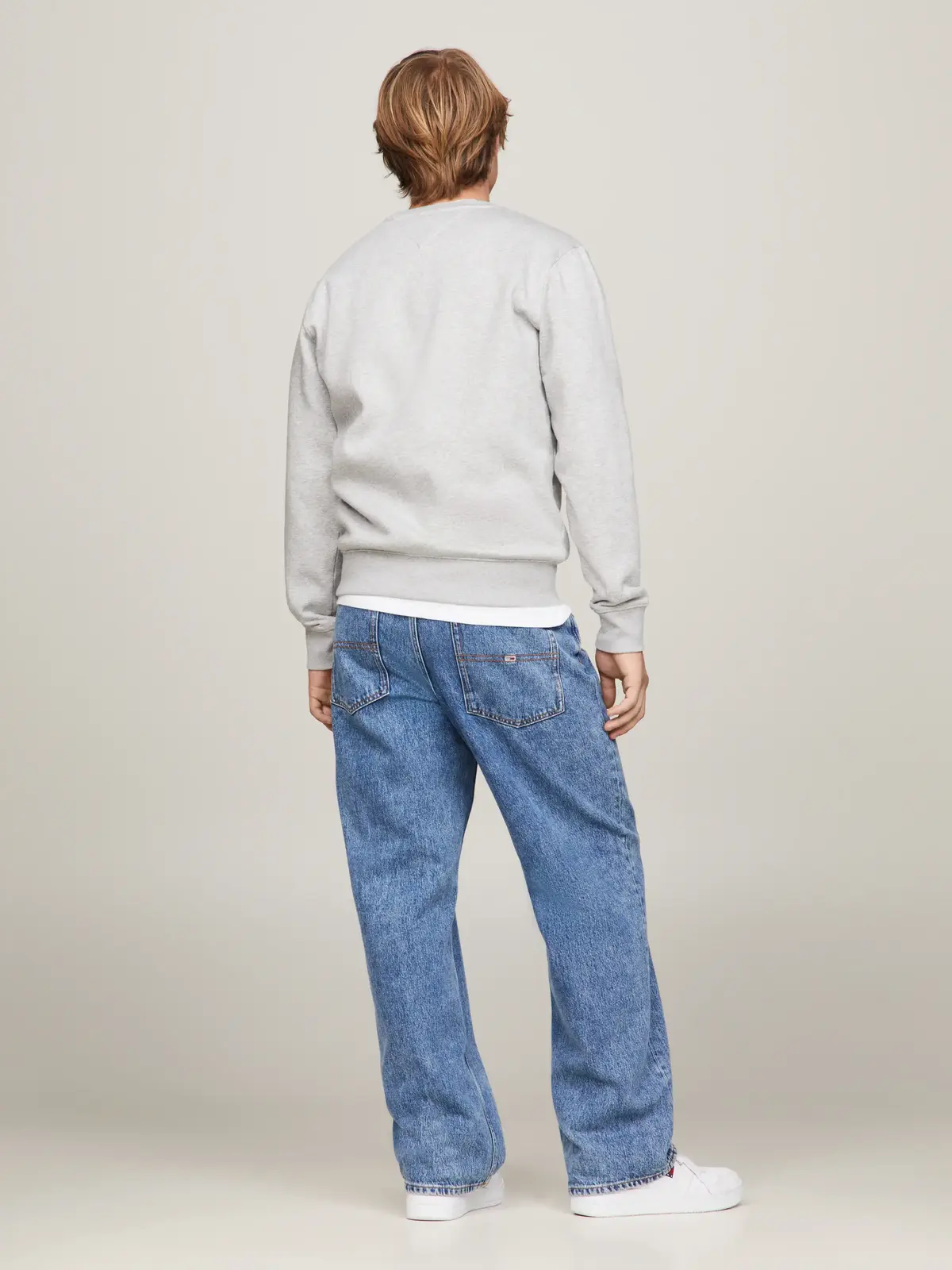 Tommy Hilfiger  TJM REGULAR FLEECE C Erkek Gri Sweatshirt