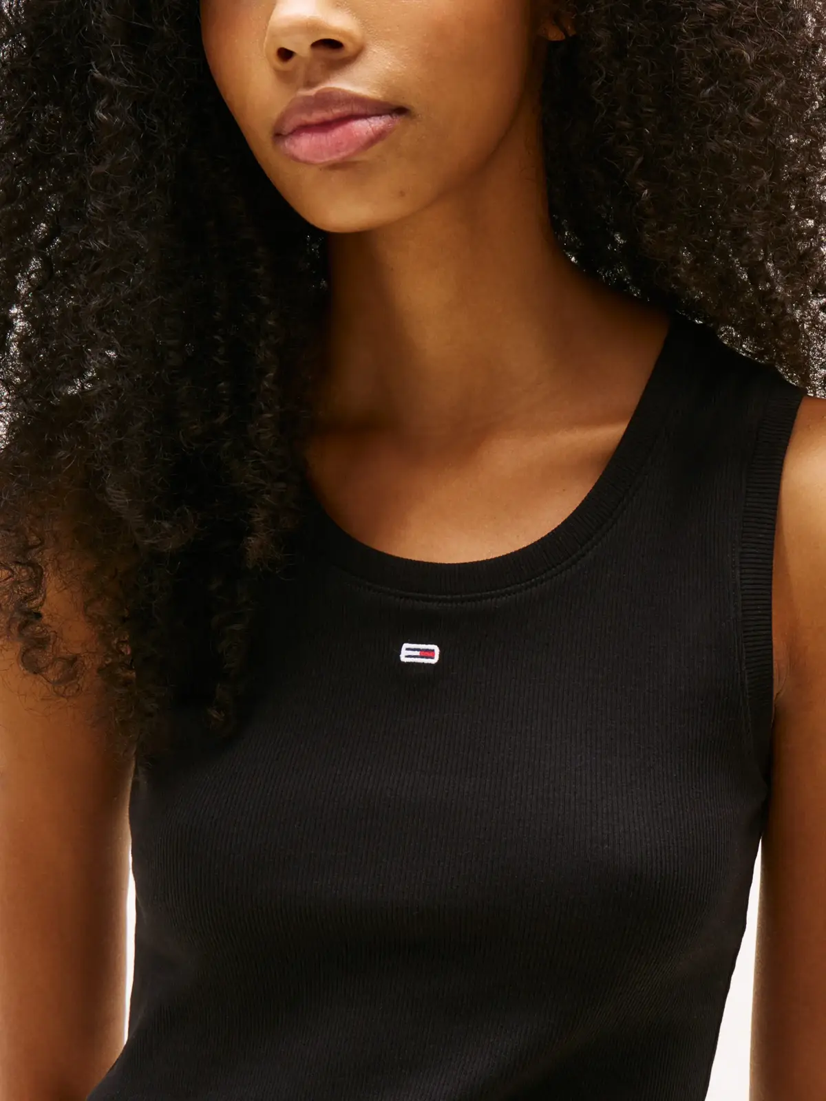 Tommy Hilfiger TJW ESSENTIAL RIB TA, BDS Siyah Kadın T-Shirt & Polo