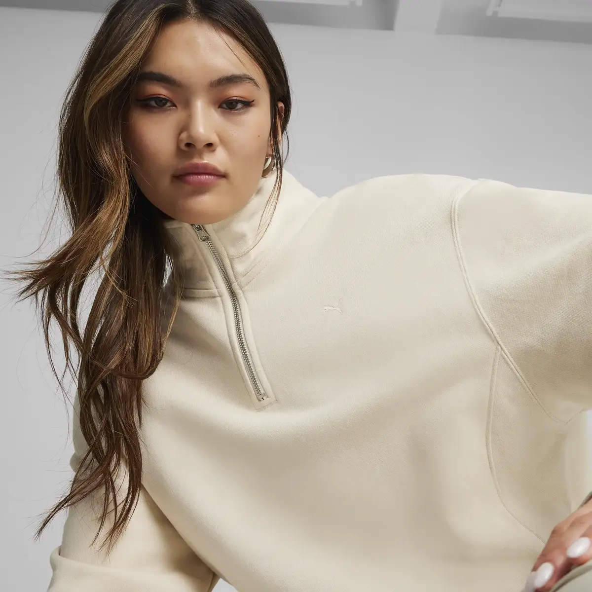 Puma YONA Half-Zip Crew Bej Kadın Sweatshirt