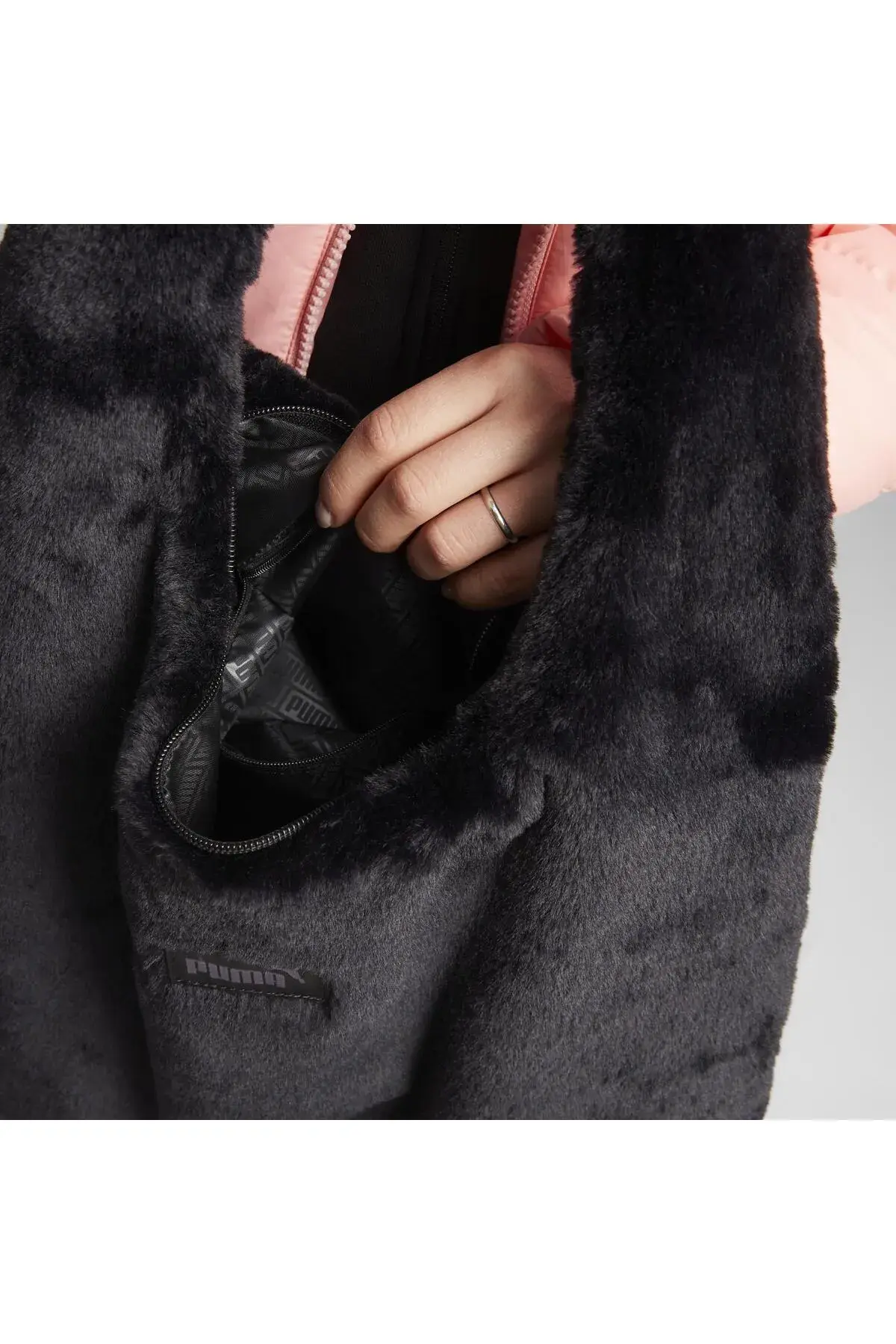 Puma Core Large Hobo Siyah Kadın El Çantası