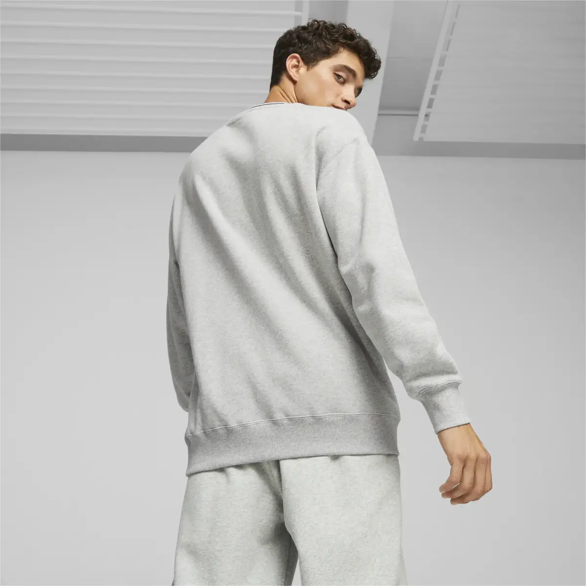 PUMA X STAPLE V-Neck Crew Gri Erkek Sweatshirt