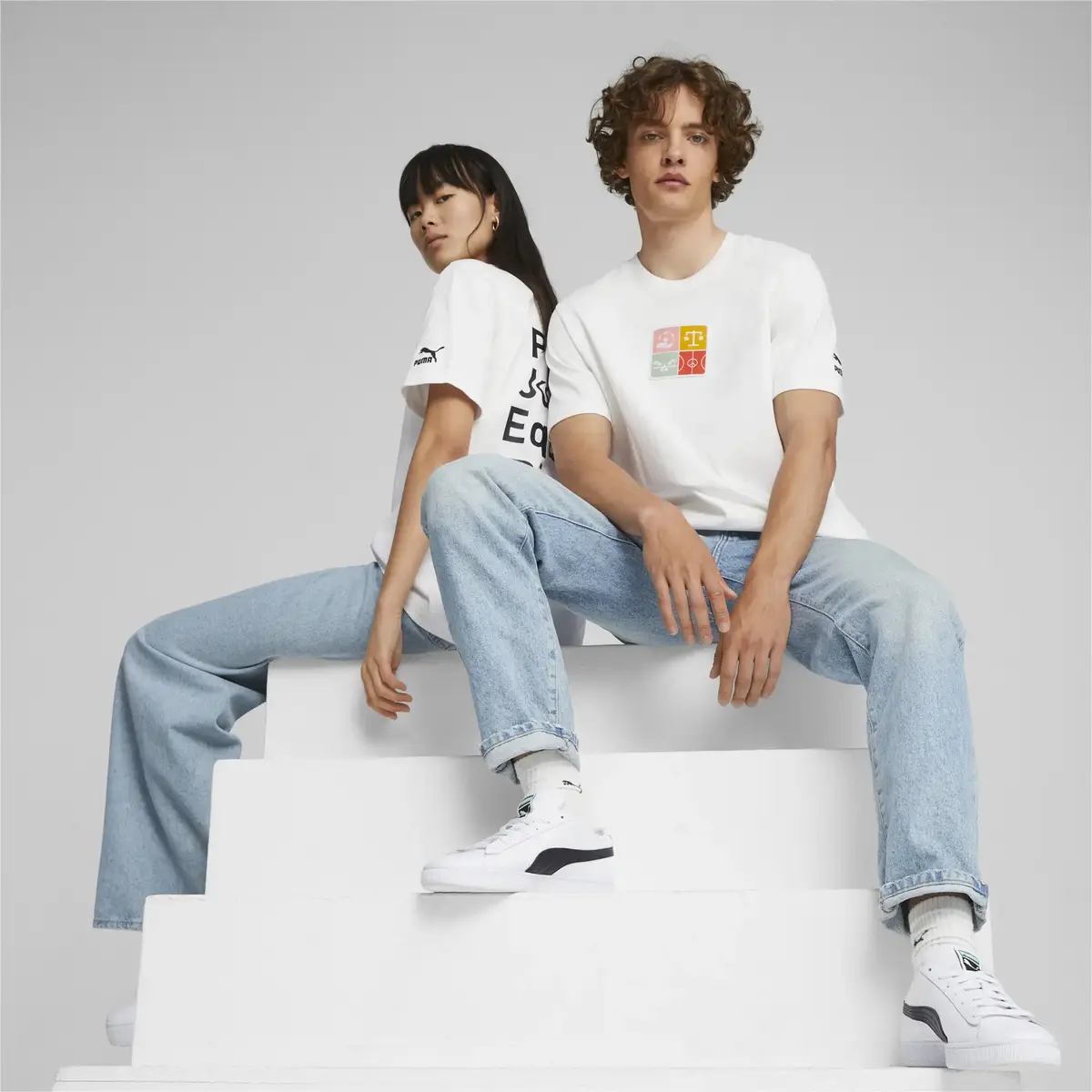 Puma CLASSICS Graphic Tee Beyaz Unisex T-Shirt