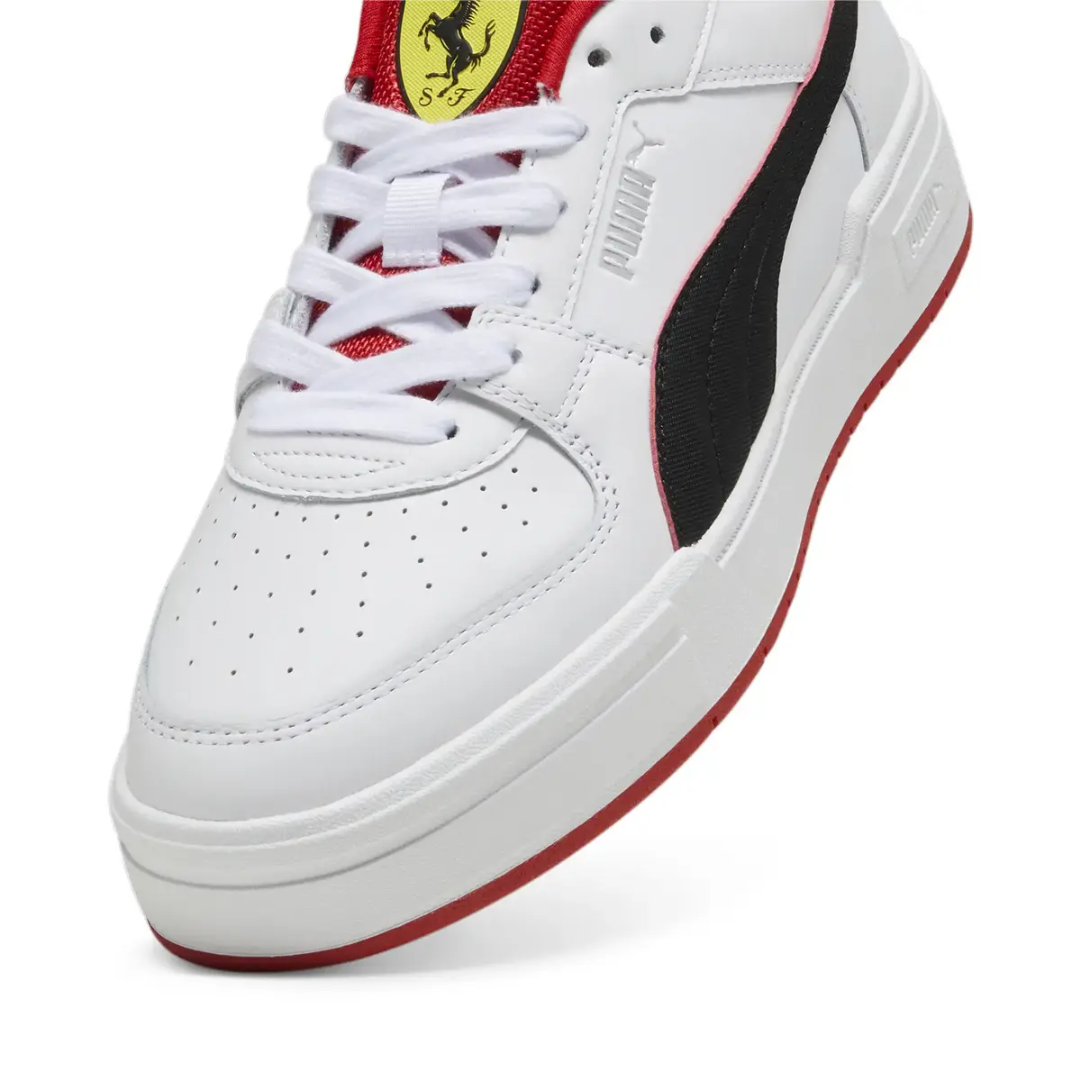 Puma Ferrari CA Pro Beyaz Erkek Günlük Spor Ayakkabı