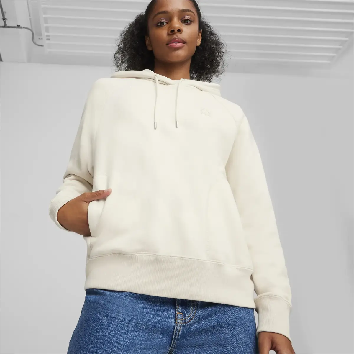 Puma INFUSE Relaxed Hoodie TR Bej Kadın Hoodie