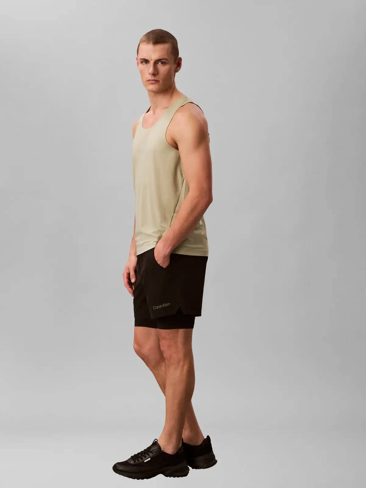WOVEN 2-IN-1 SHORT, UB1