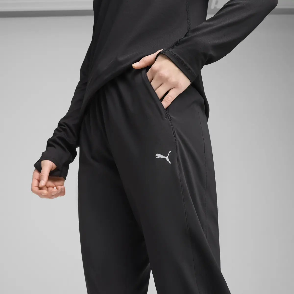 PUMA RUN VELOCITY TAPERED PANT W Siyah Kadın Eşofman Altı