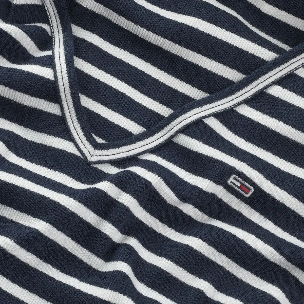 Tommy Hilfiger TJW SLIM ESSENTIAL R, 0A6 Lacivert Kadın T-Shirt & Polo