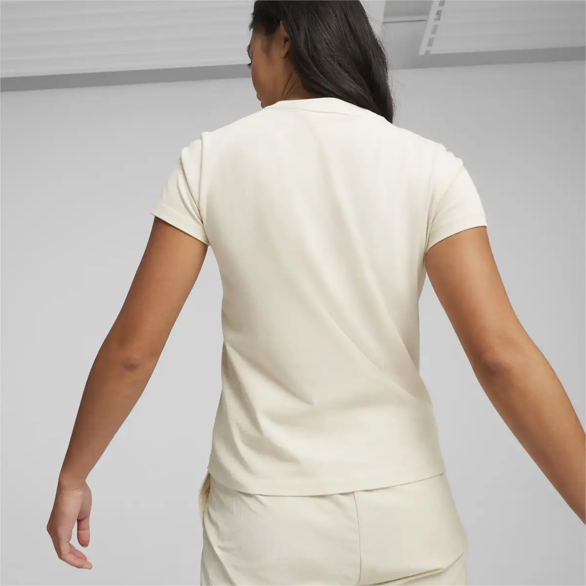 Puma YONA Tee Bej Kadın T-Shirt