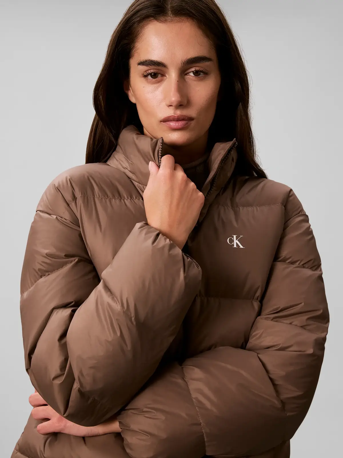 ESSENTIAL MW SHORT D, DE3