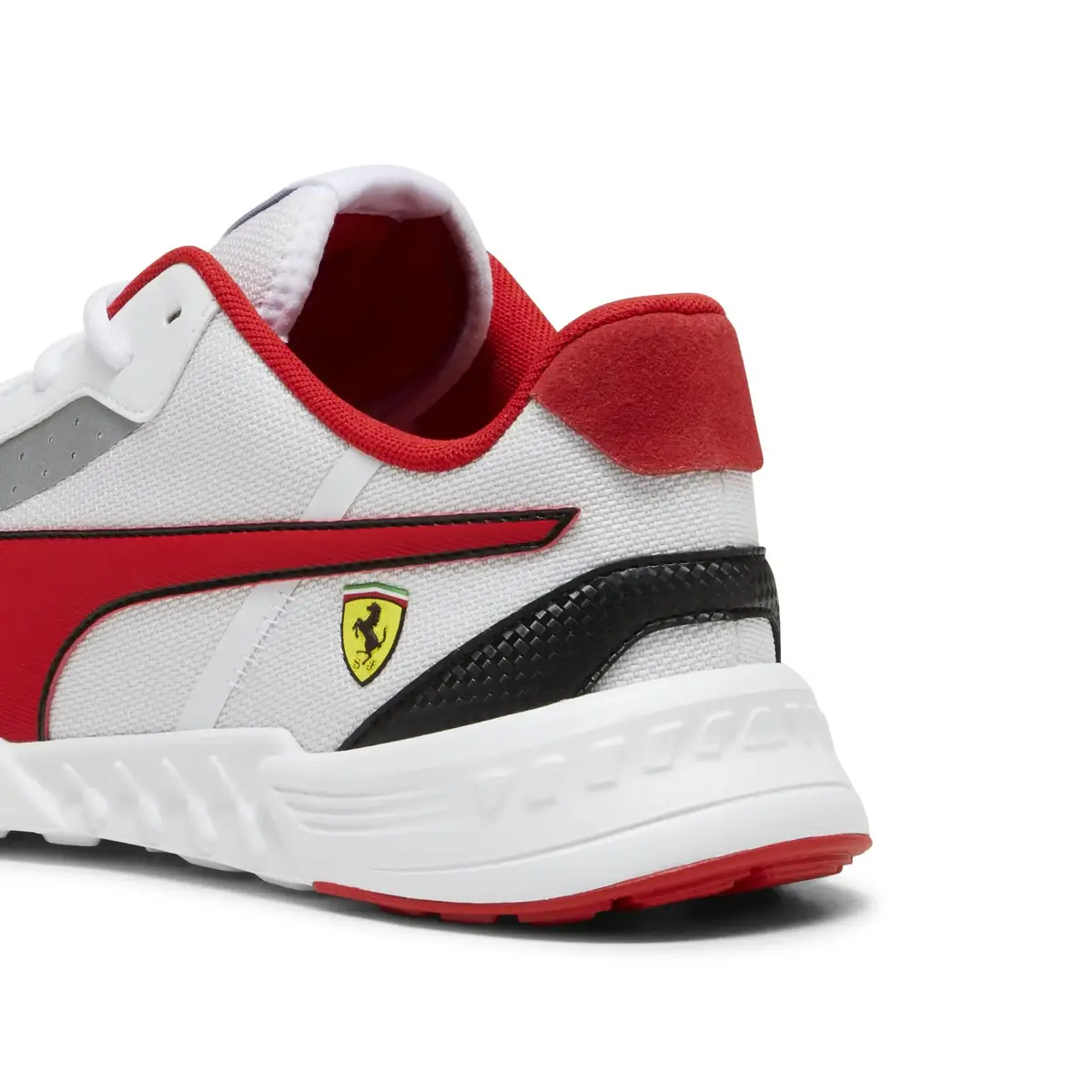 Puma Ferrari Tiburion Beyaz Erkek Günlük Spor Ayakkabı