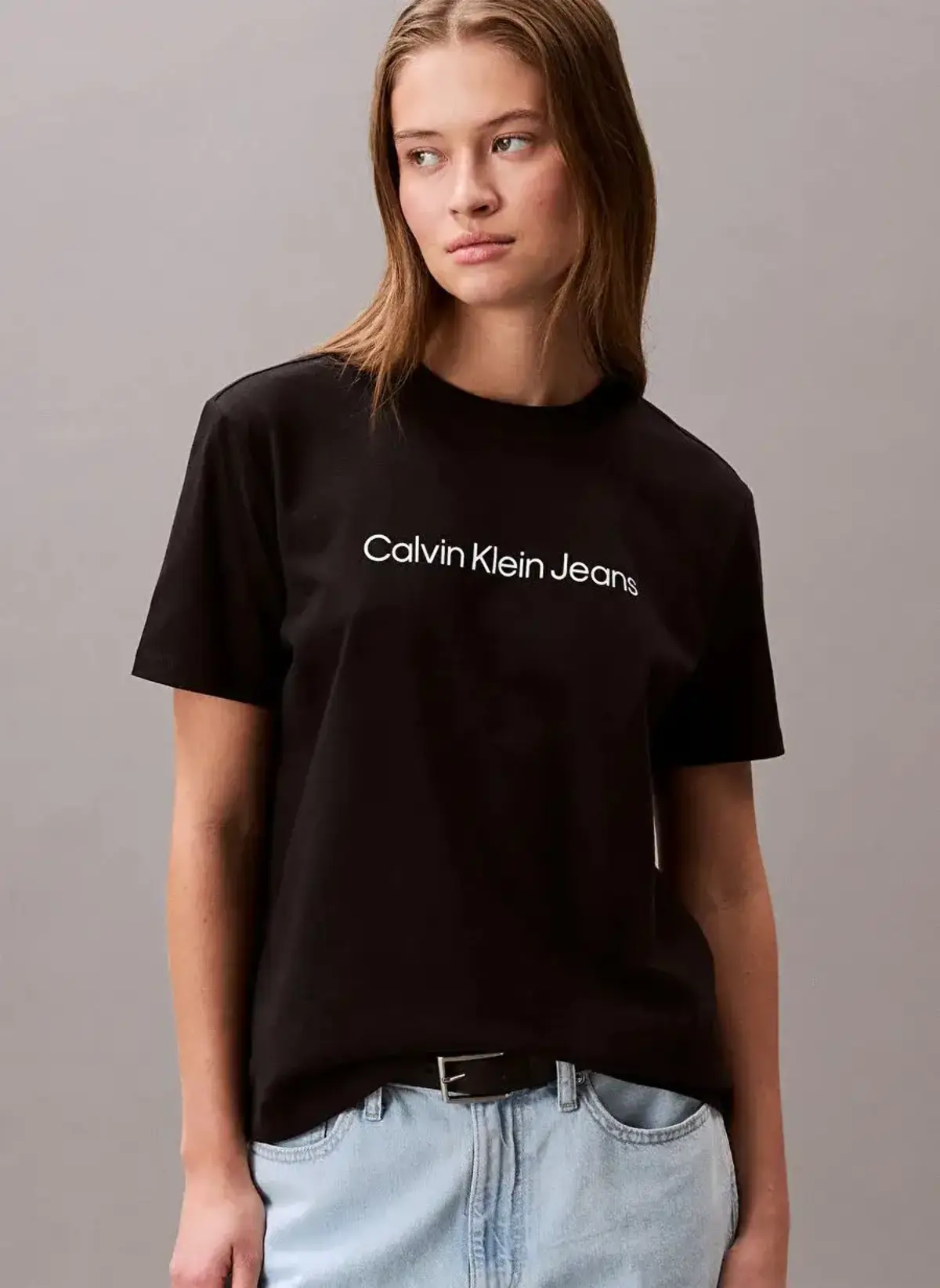 Calvin Klein A- INST. LOGO CLASSIC TEE SS Siyah Kadın Tişört Calvin Klein A- INST. LOGO CLASSIC TEE SS Siyah Kadın Tişört