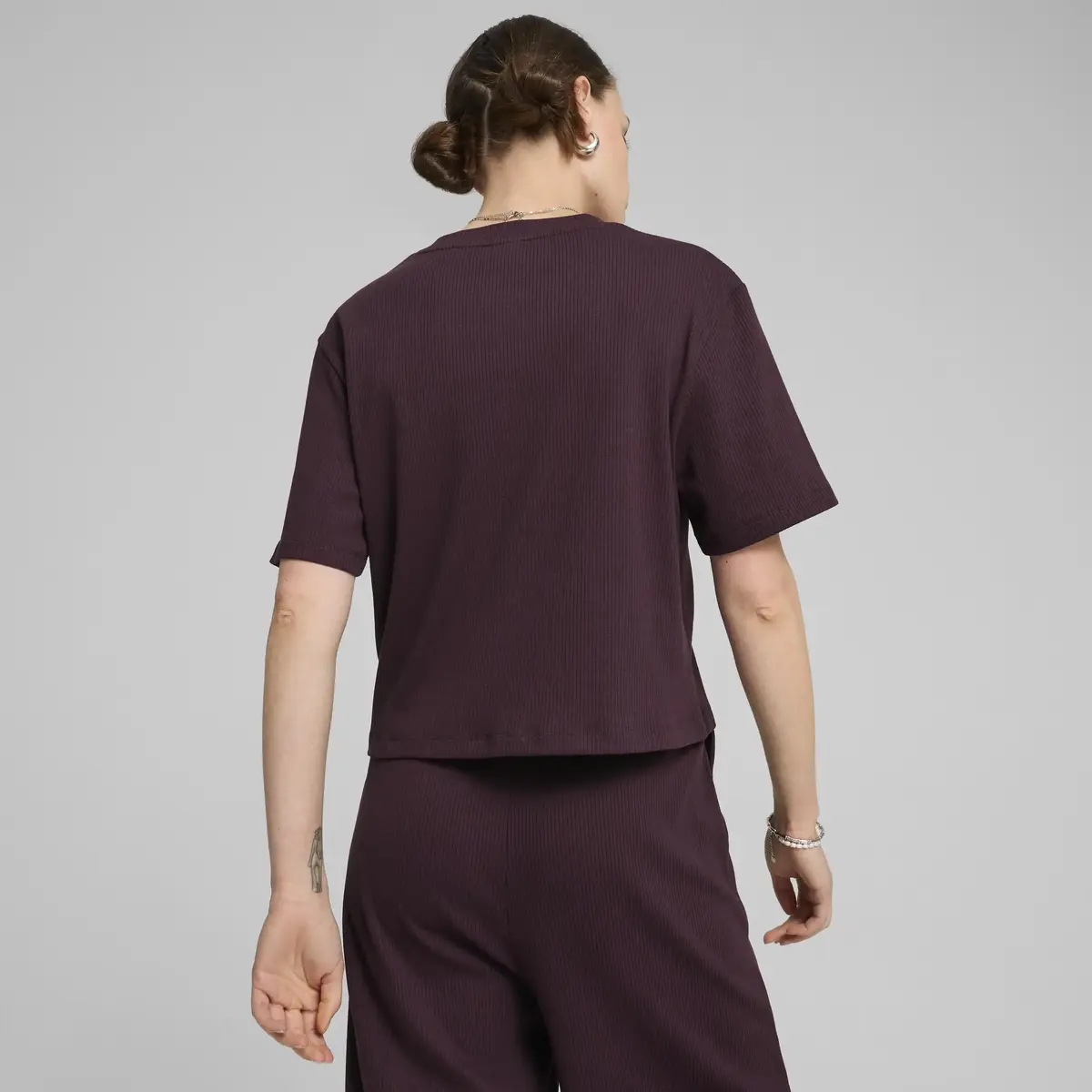 Puma CLASSICS Ribbed Relaxed Tee Siyah Kadın T-Shirt