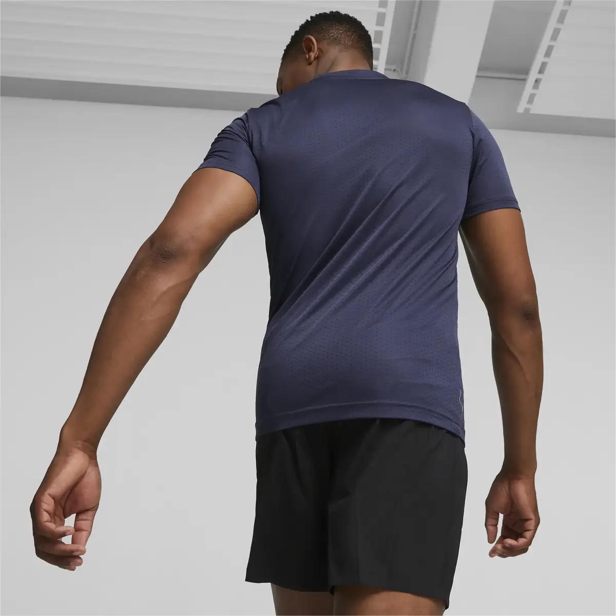Puma TRAIN FAV BLASTER TEE Lacivert Erkek T-Shirt