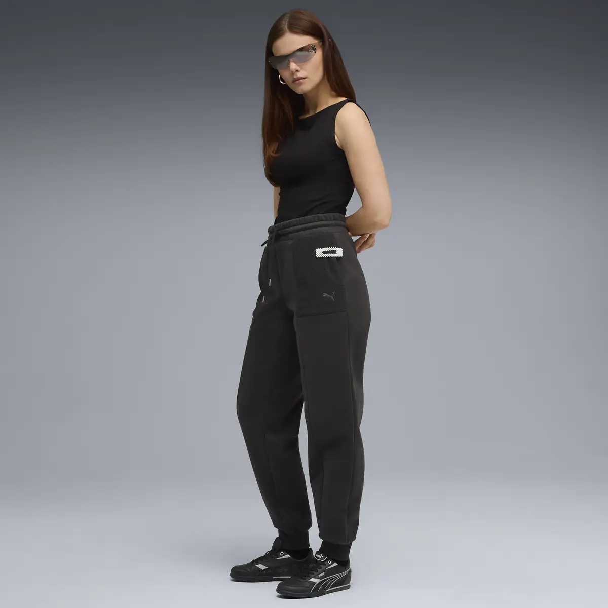 PUMA HER High-Waist Sweatpants Erkek Siyah Eşofman Alt