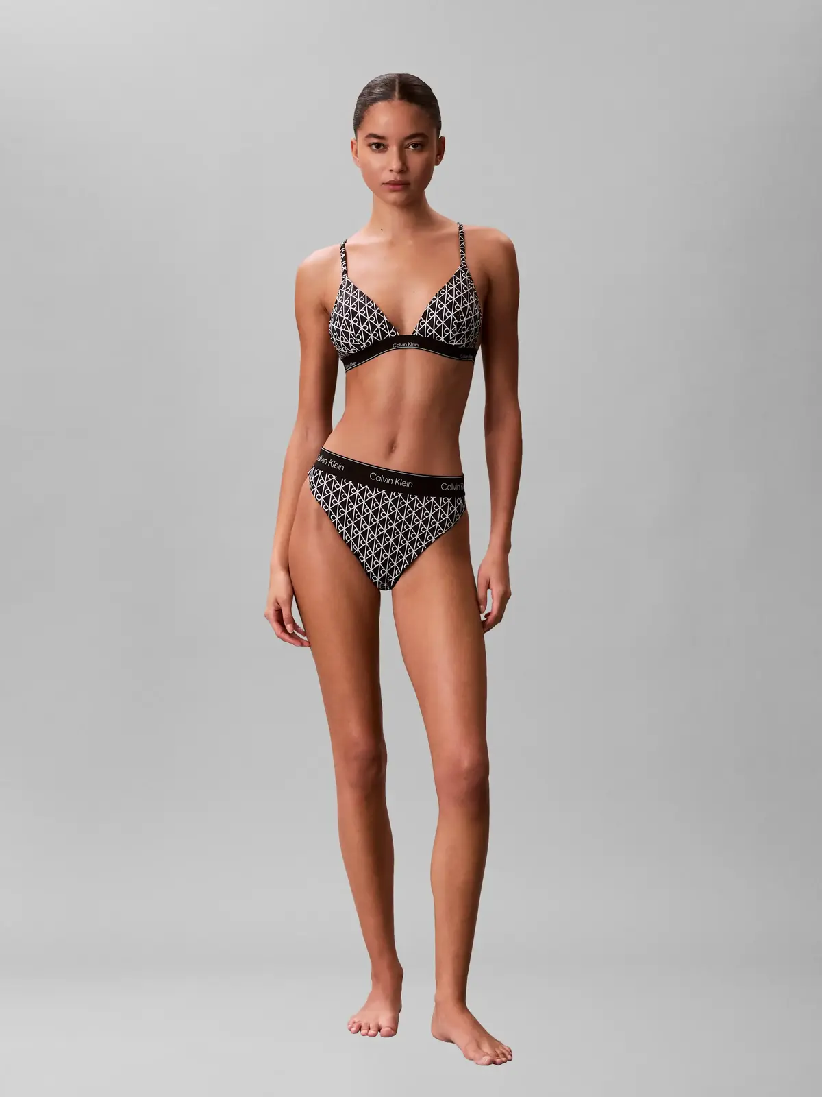 Calvin Klein TRIANGLE Üçgen Logolu Kadın Bikini Üstü