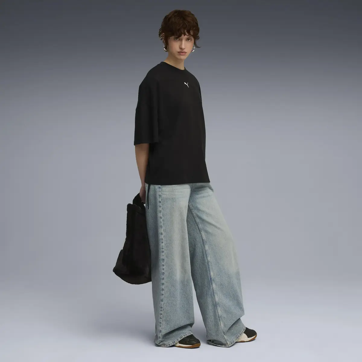 Puma DARE TO Oversized Ruched Tee Siyah Kadın T-Shirt