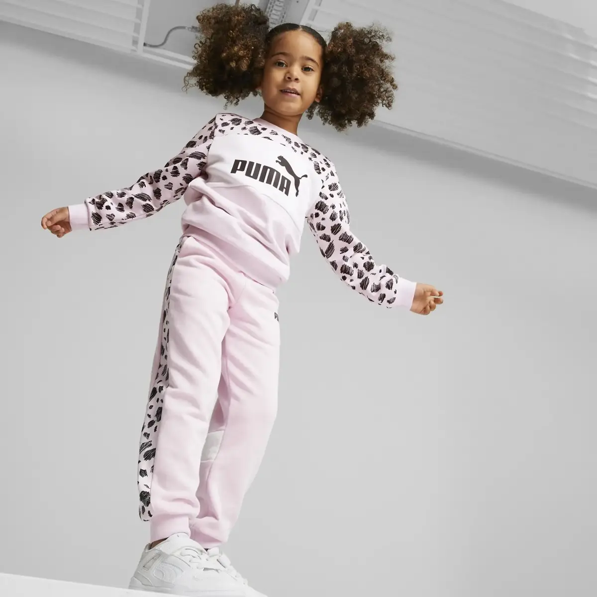 ESS+ PUMA MATES Crew Pearl Pink