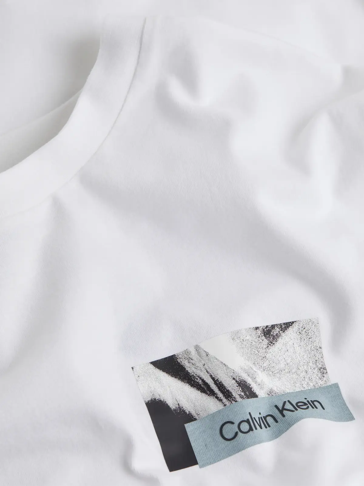 Calvin Klein BACK LOGO GRAPHIC T-, YAF Beyaz Erkek T-Shirt & Polo