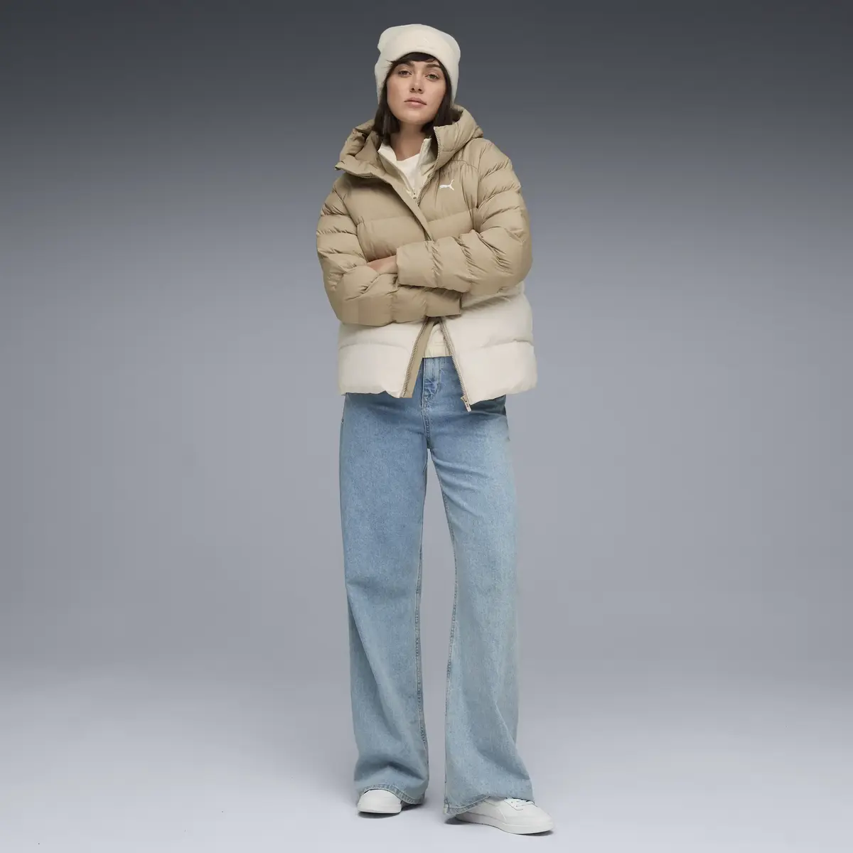 Puma Mono Hooded Jacket Krem ve Bej Kadın Kapüşonlu Kaz Tüyü Mont