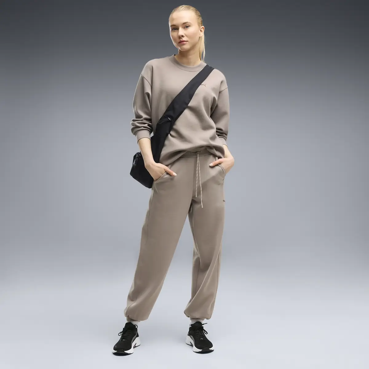 Puma W CLOUDSPUN JOGGER Kahverengi Kadın Eşofman Altı