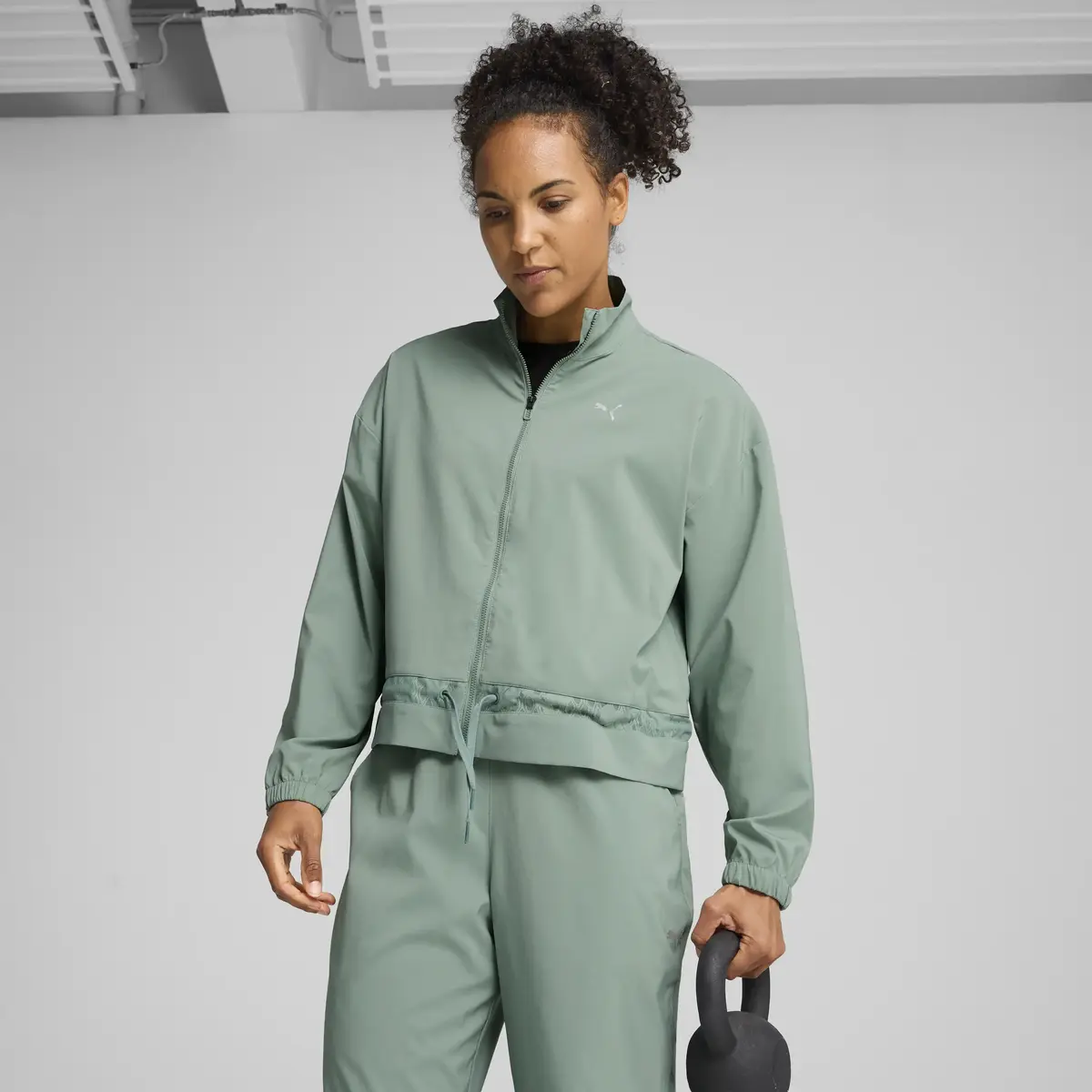PUMA LACE WOVEN JACKET Yeşil Kadın Ceket