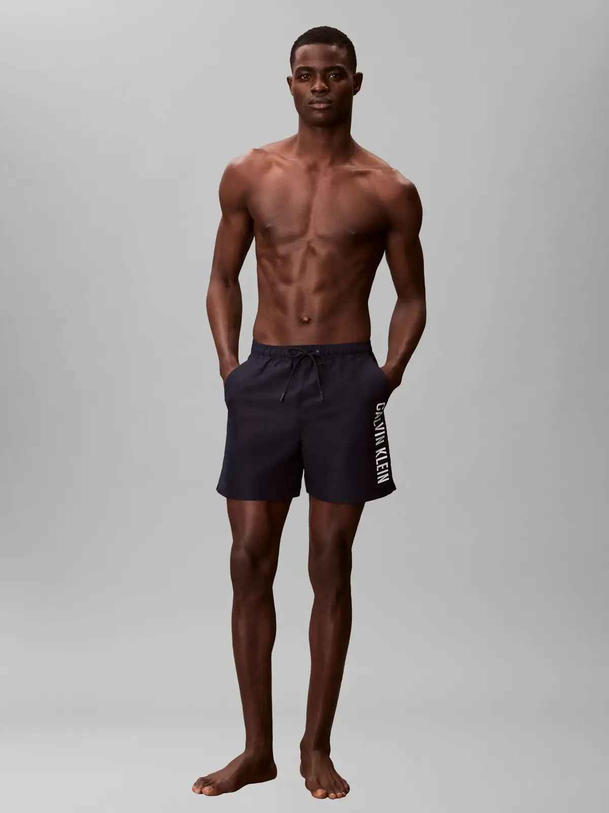 Calvin Klein MEDIUM DRAWSTRING Siyah Erkek Orta Boy Deniz Şortu