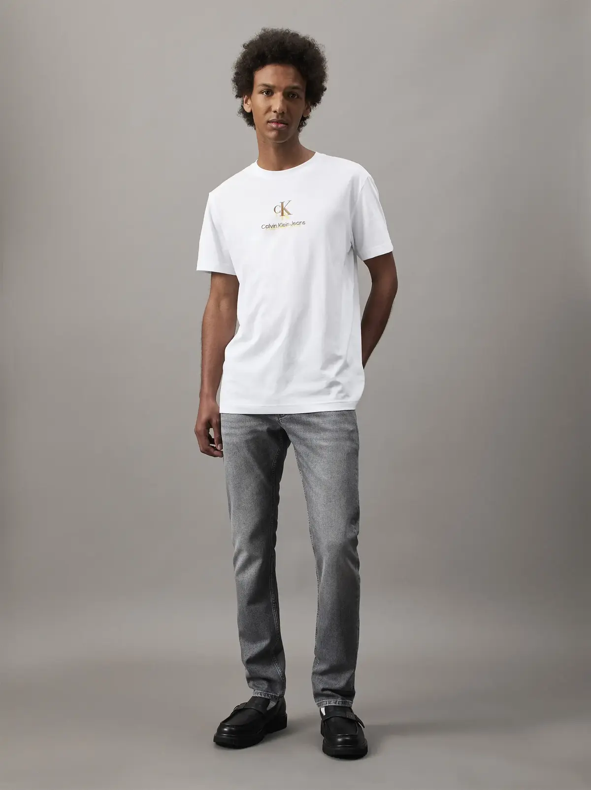 Calvin Klein SHADOW LOGO TEE, YAF Beyaz Erkek T-Shirt & Polo