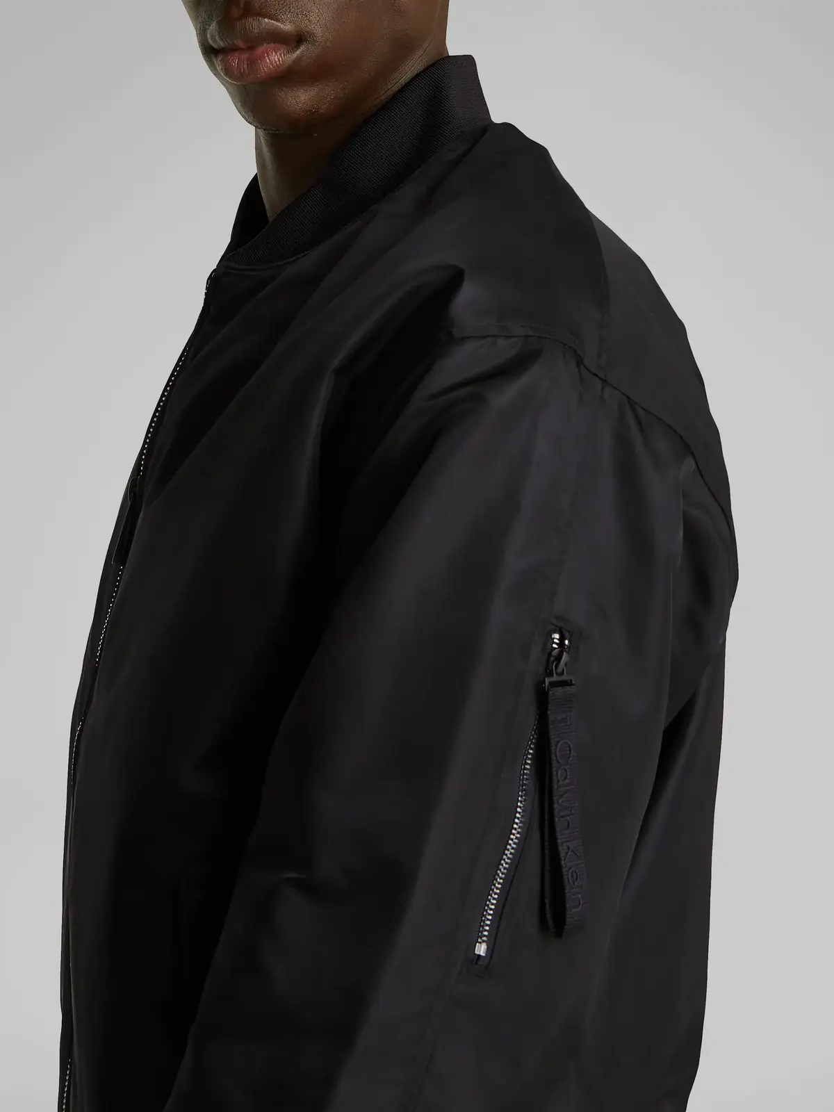 LS NYLON PADDED HERO, UB1