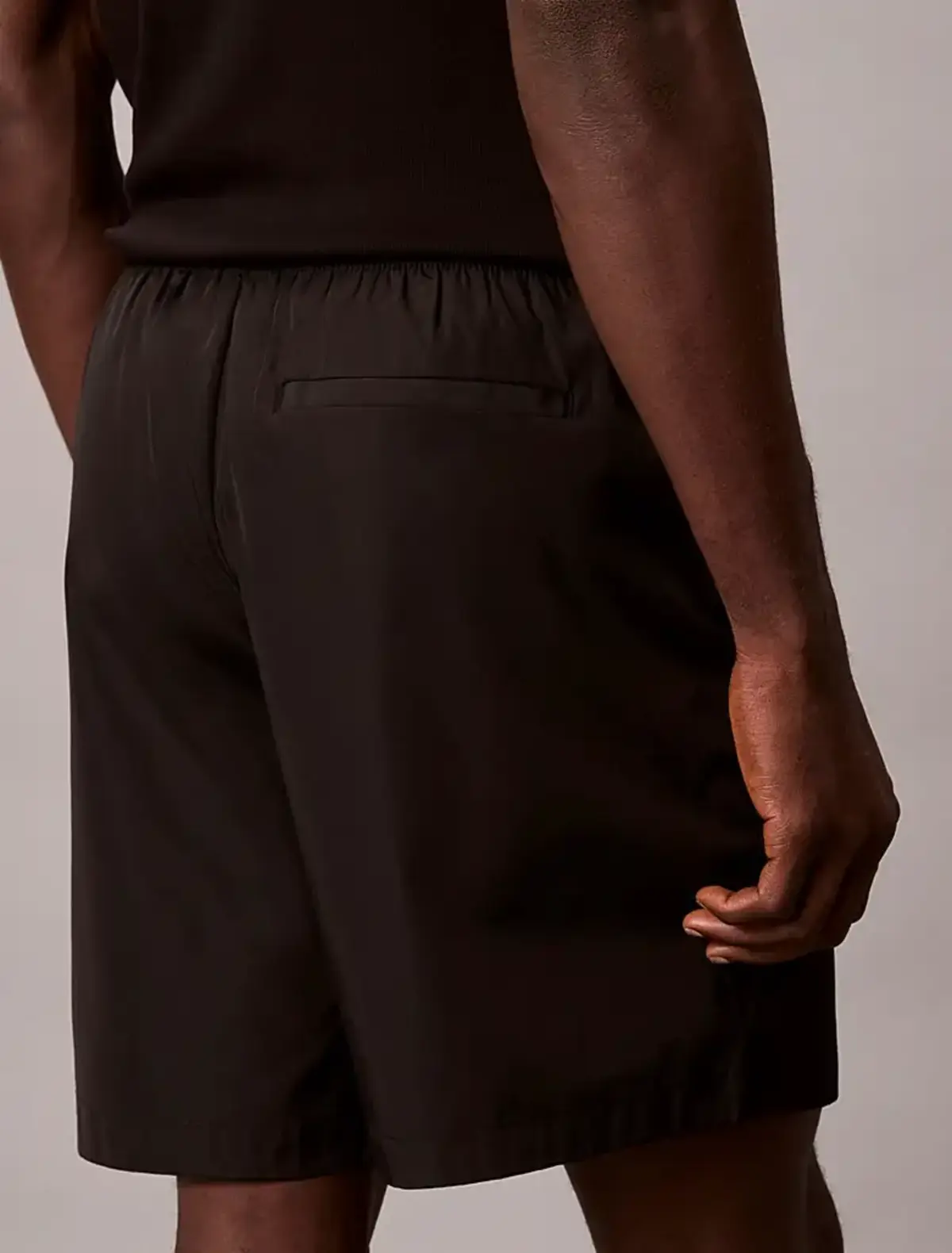 Calvin Klein NYLON LOGO DRAWSTRING SHORT Siyah Erkek Şort