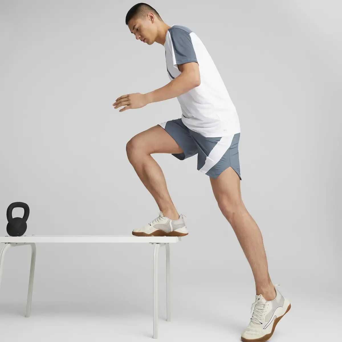 Puma Fıt Commercıal Logo Tee Beyaz Erkek Koşu Ve Performans T-Shirt