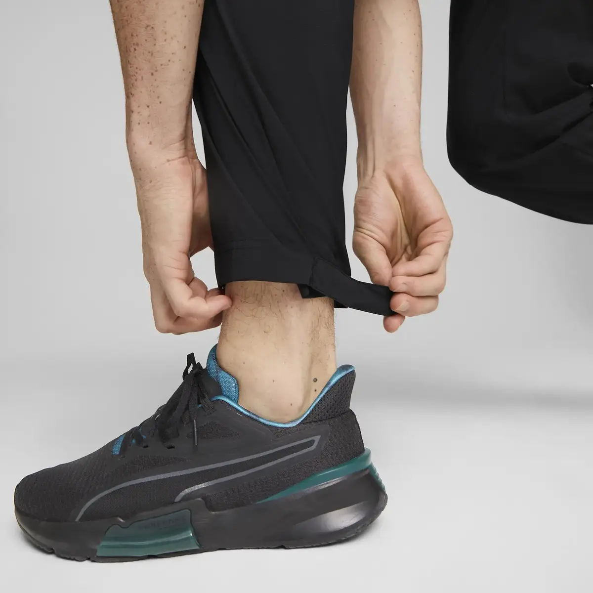 Puma Traın Fıt Woven Jogger Siyah Erkek Spor / Performans Eşofman Altı
